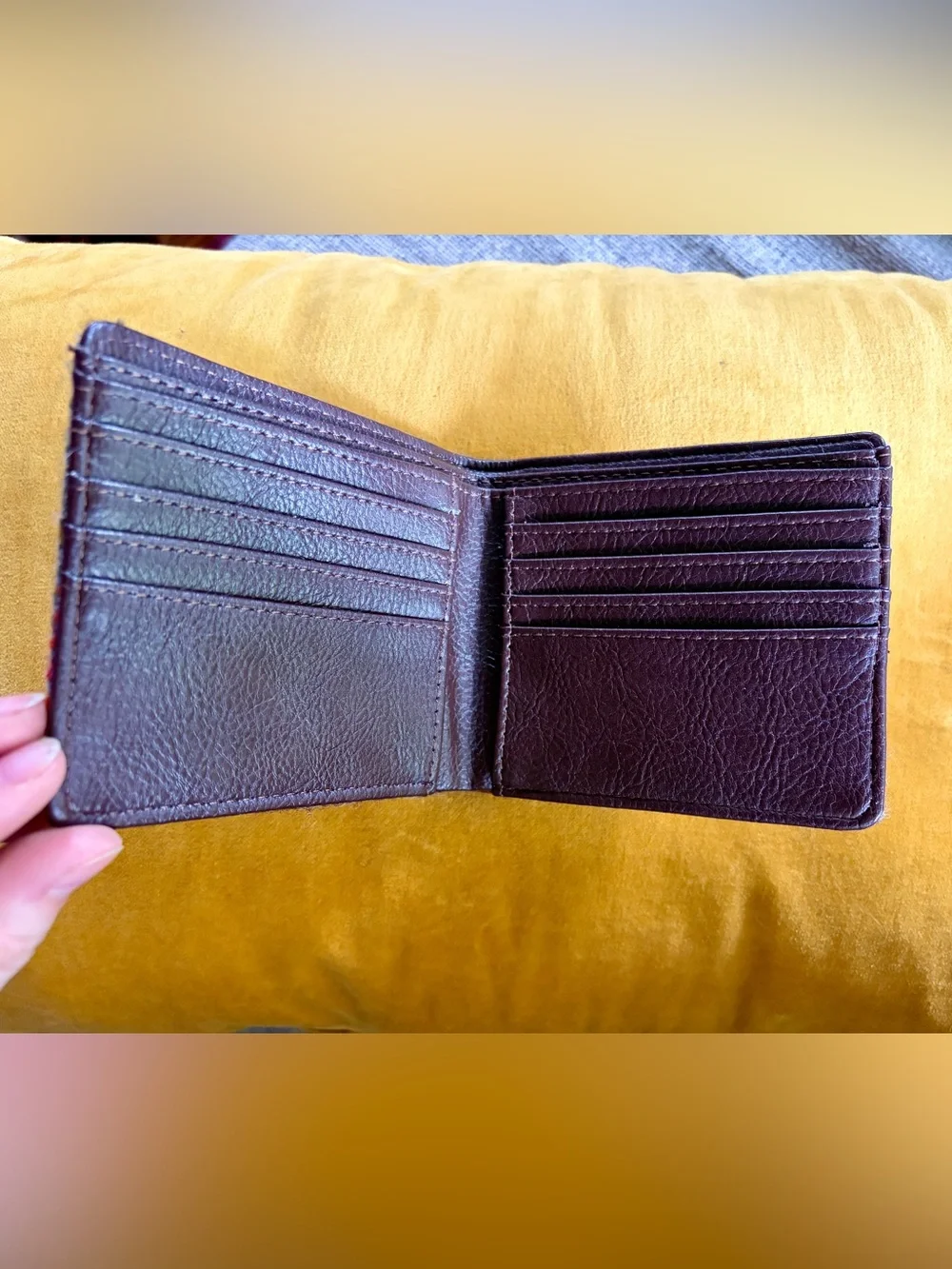 NWOT Harris Tweed 100% Wool & Faux Leather Bifold Wallet